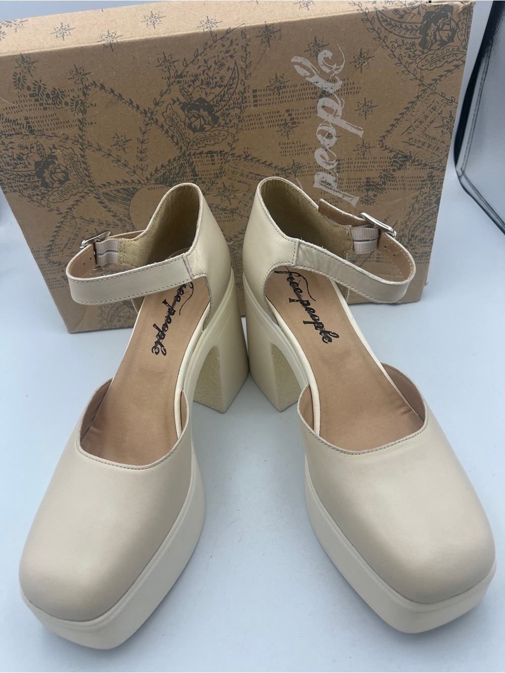 Free People Gwen Platform Block Heel Mary Jane Pumps AnkleStrap Women’s EU39 NEW - Picture 12 of 13
